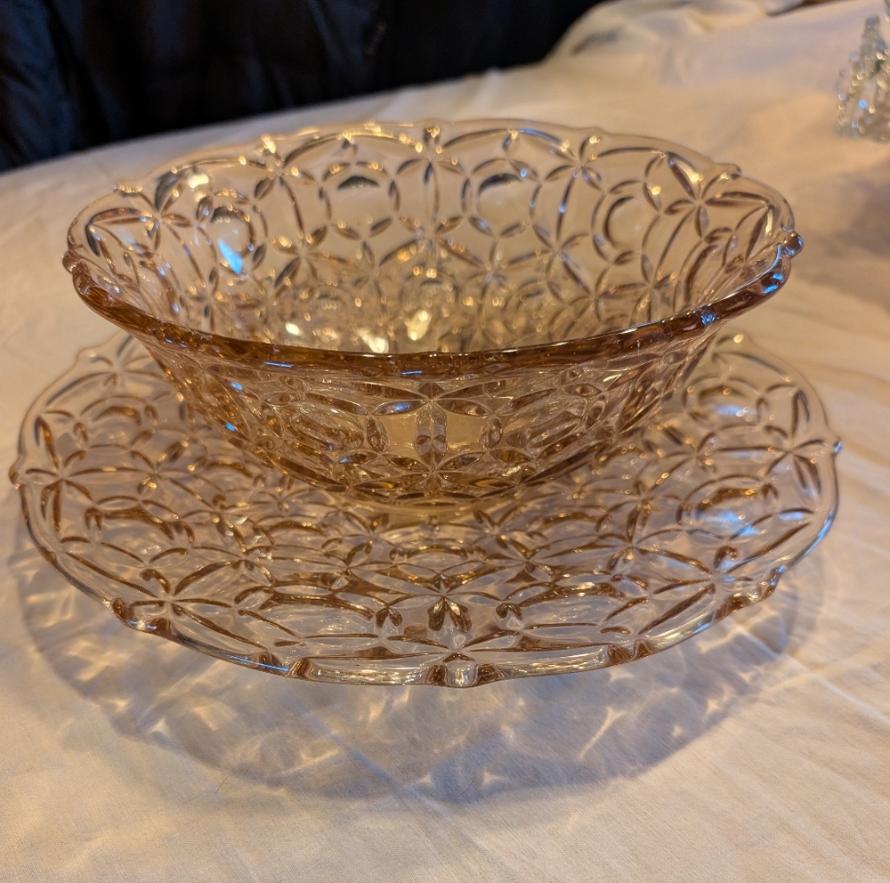 2/120 Elegant Vintage Rose Bowl and Plate Set